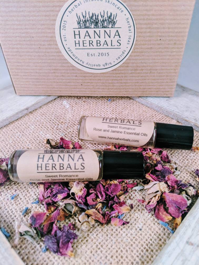 Jasmine Rose Roll On Perfume - Hanna Herbals